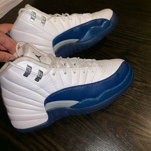 Air Jordan 12 French Blue Size 7Y